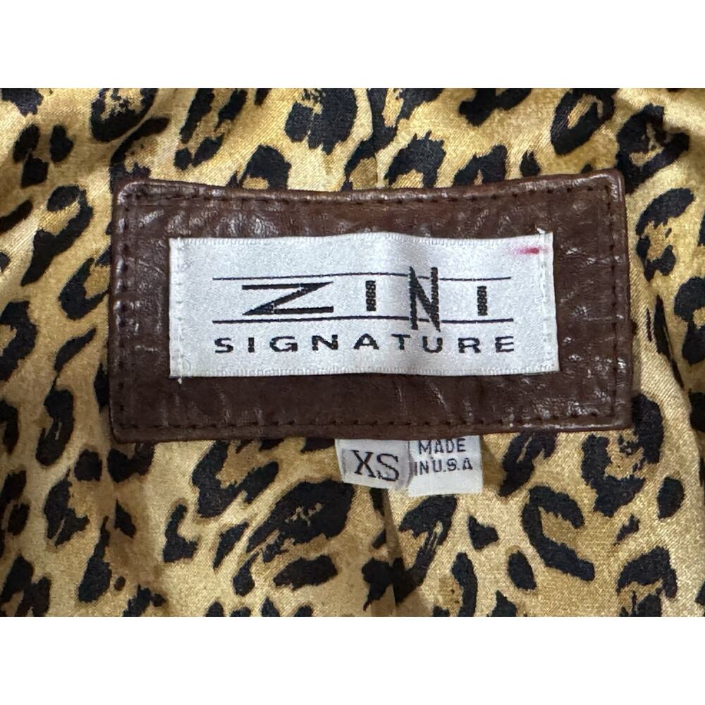 Vintage ZINI Brown Leather Blazer Jacket Leopard Lined Fleur De Lis Studded XS - Picture 11 of 11